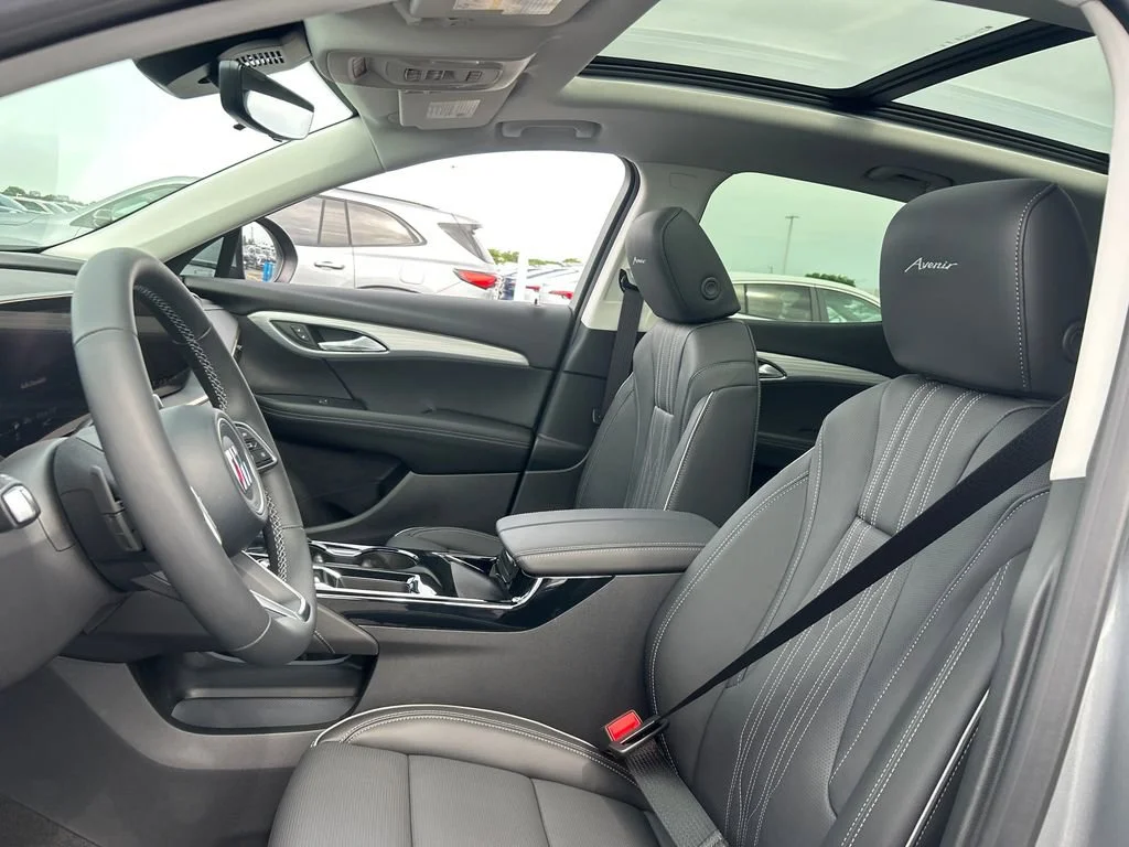 2026 Buick Envision Avenir - Photo 16