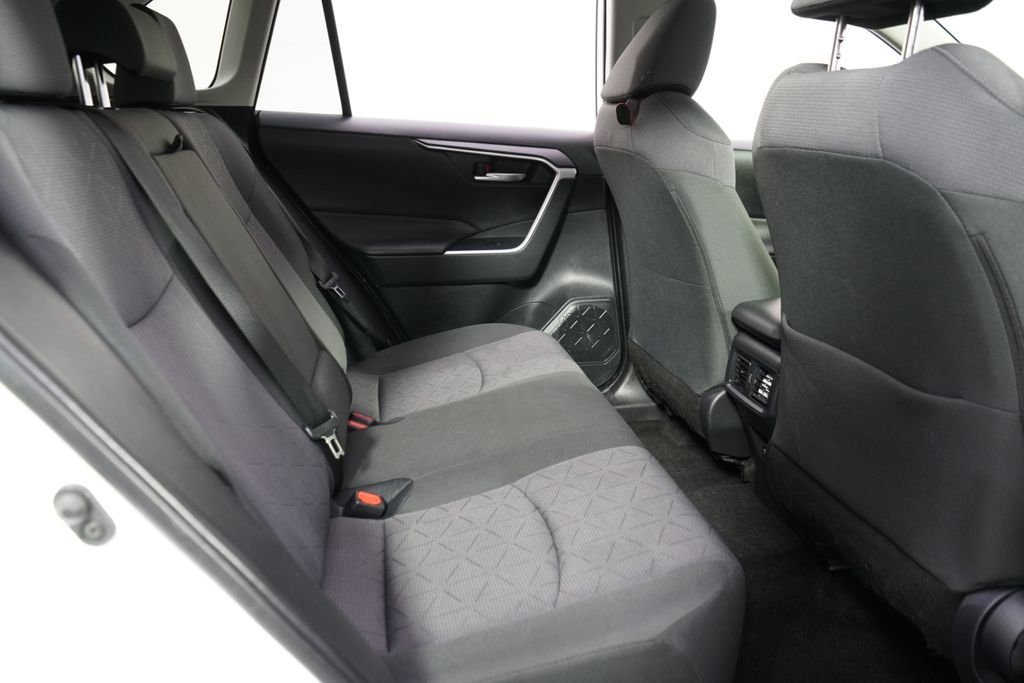 Used 2020 Super White Toyota XLE image 18