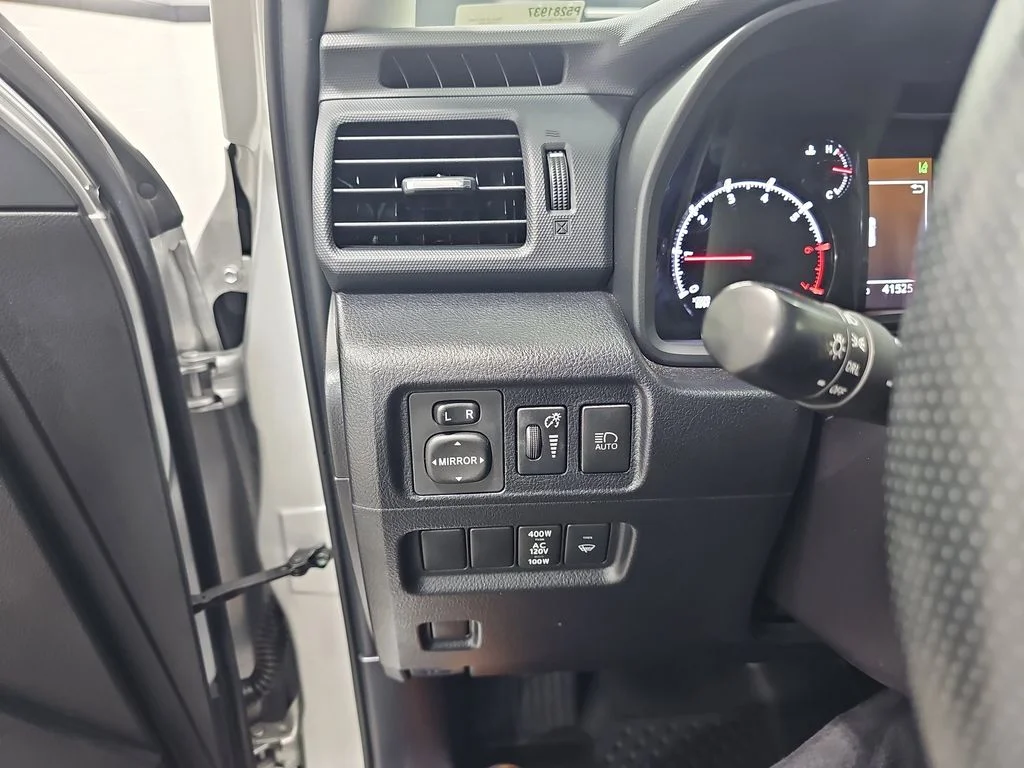Used 2023 Silver Toyota SR5 Premium image 27