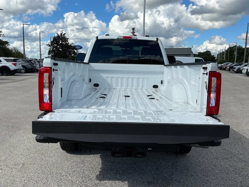 Used 2026 White Ford XL image 22