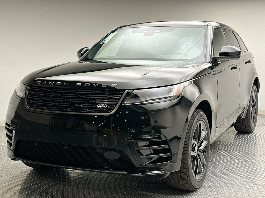 New 2026 Santorini Black Land Rover P250 Base image 1