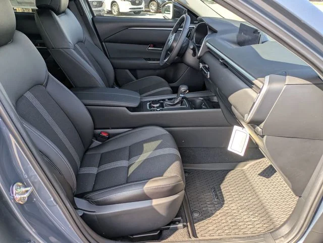 2025 Mazda CX-50 Premium - Photo 29