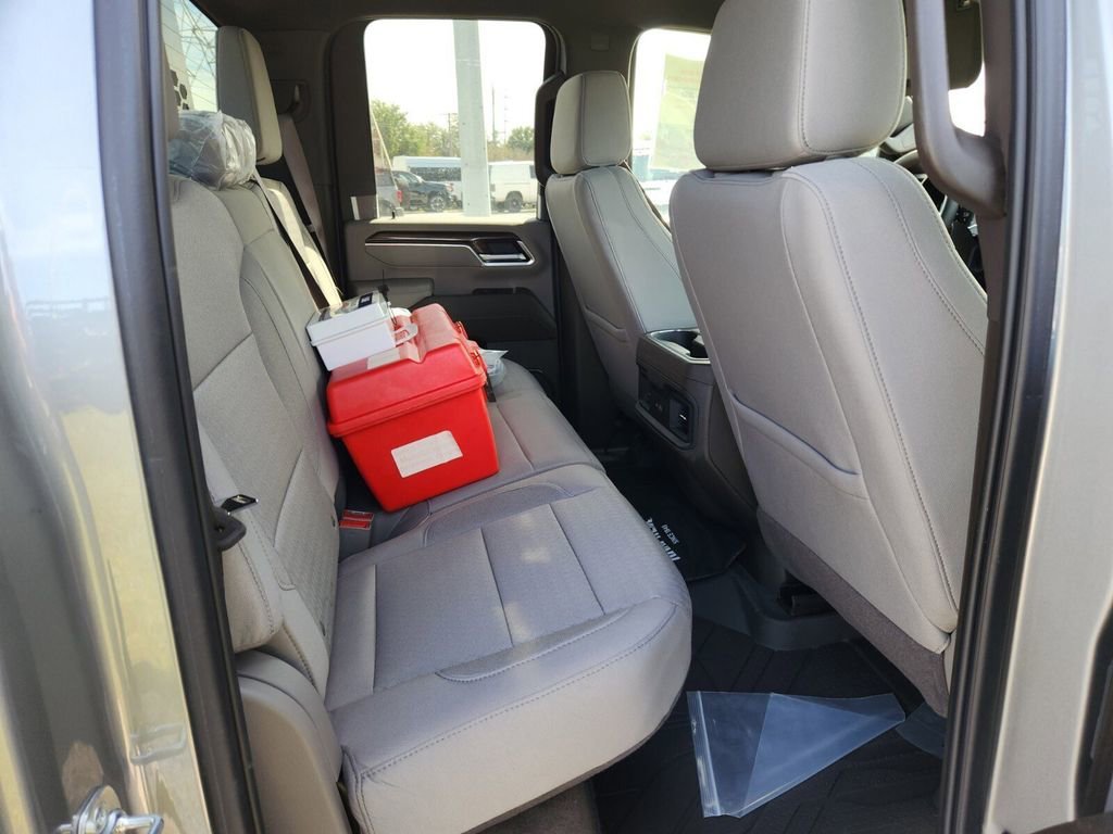 2025 Chevrolet Silverado 3500 HD LT - Photo 12
