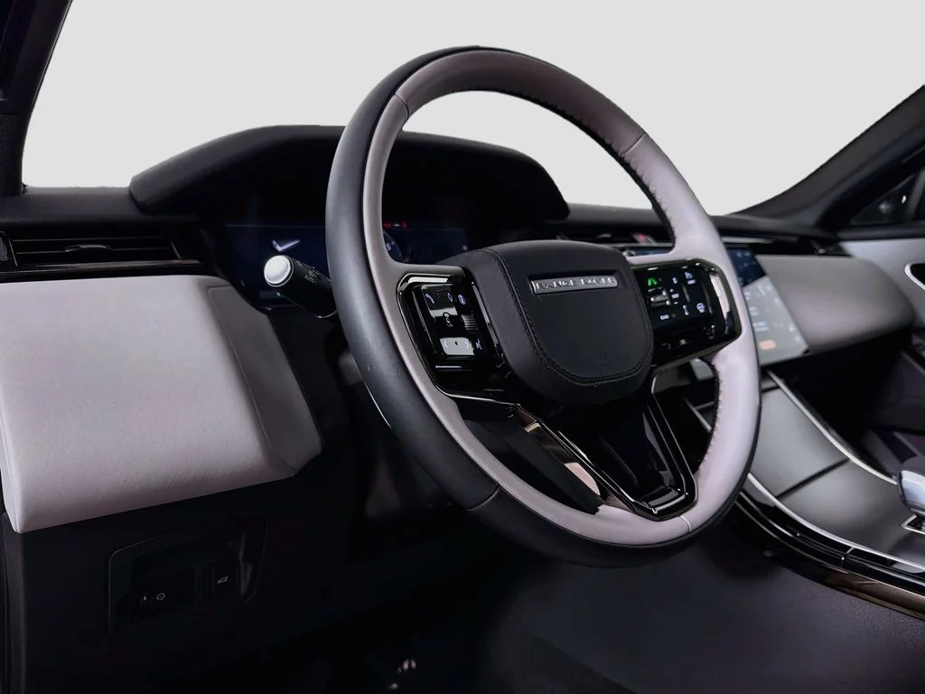 Used 2026 Gray Land Rover S image 9