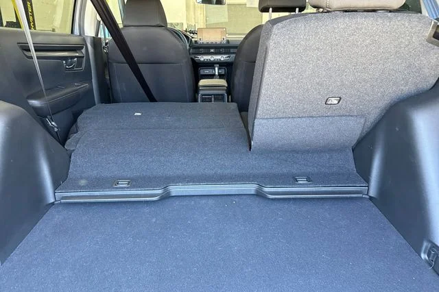 Certified Used 2025 Urban Gray Pearl Honda LX image 18