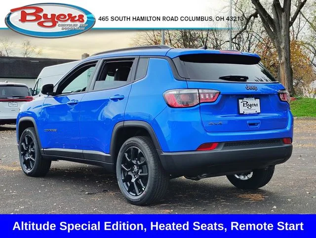 New 2026 Hydro Blue Pearl-Coat Exterior Paint Jeep Latitude image 4