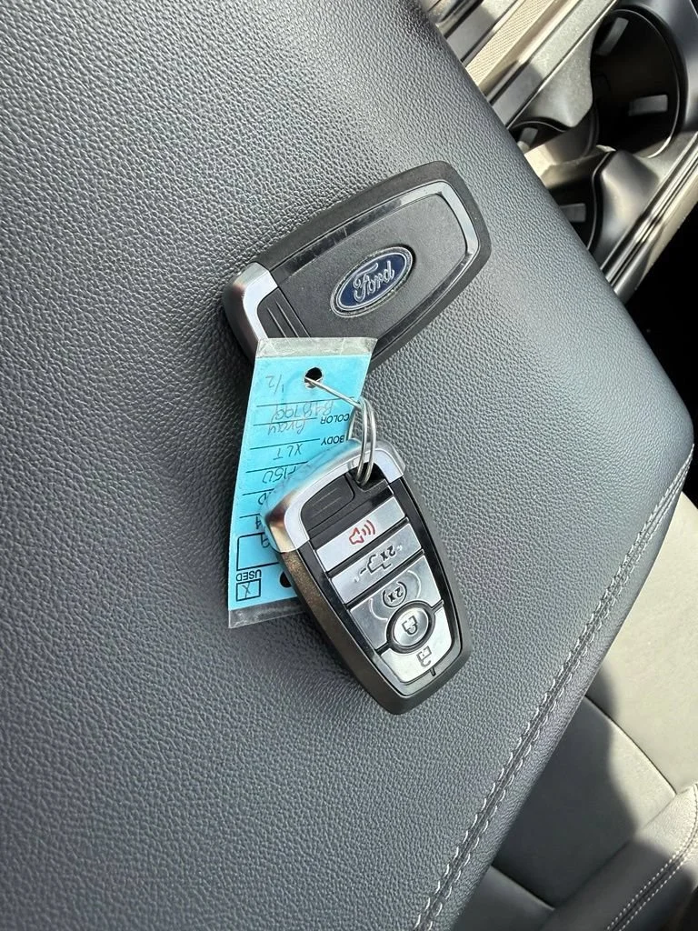 Used 2024 Gray Ford XLT image 33