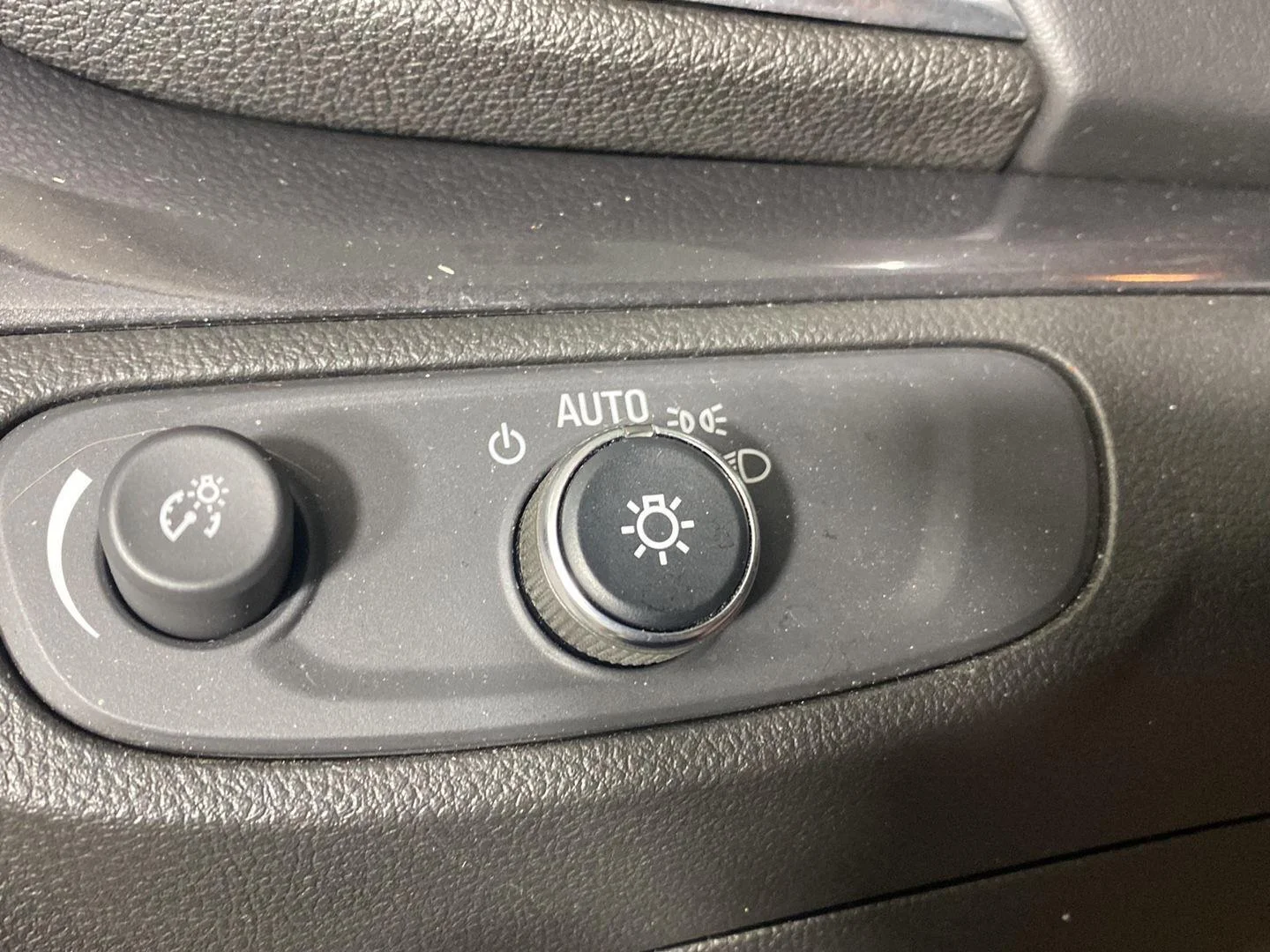 Used 2019 Deep Azure Metallic Buick Preferred image 25