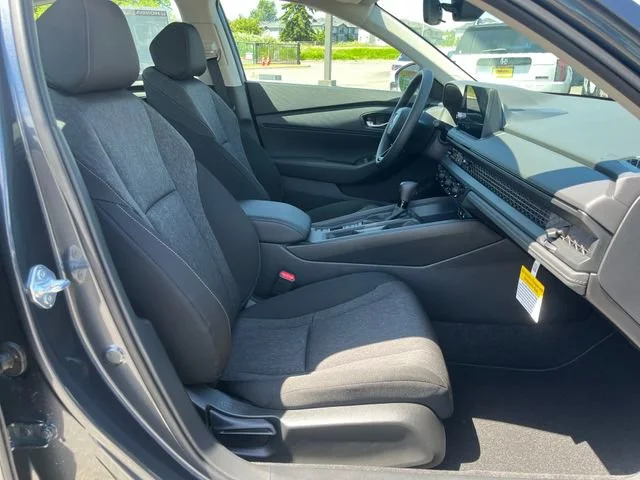 New 2026 Meteorite Gray Metallic Honda LX image 11