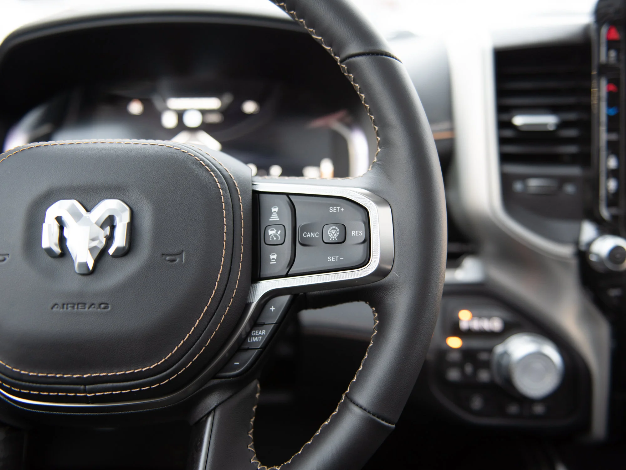 New 2026 White RAM Tungsten* image 18