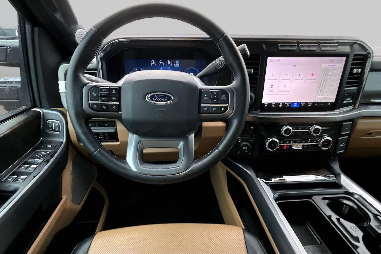 Used 2024 Agate Black Metallic Ford LARIAT image 6