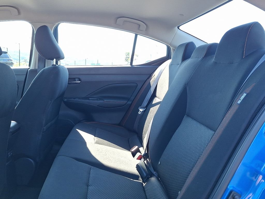 Used 2021 Blue Nissan 1.6 SR image 11