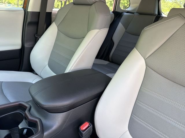 Used 2019 Red Toyota Limited image 21