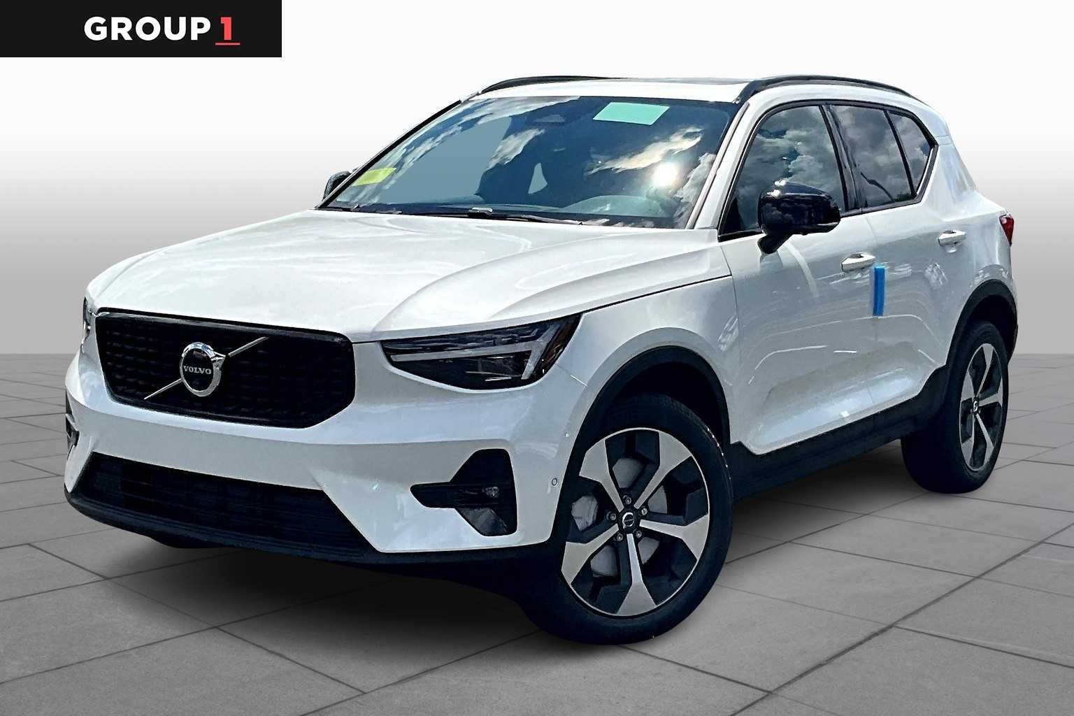 2026 Volvo XC40