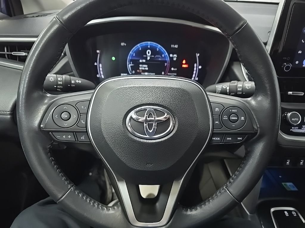 Used 2023 Blue Toyota XLE image 19