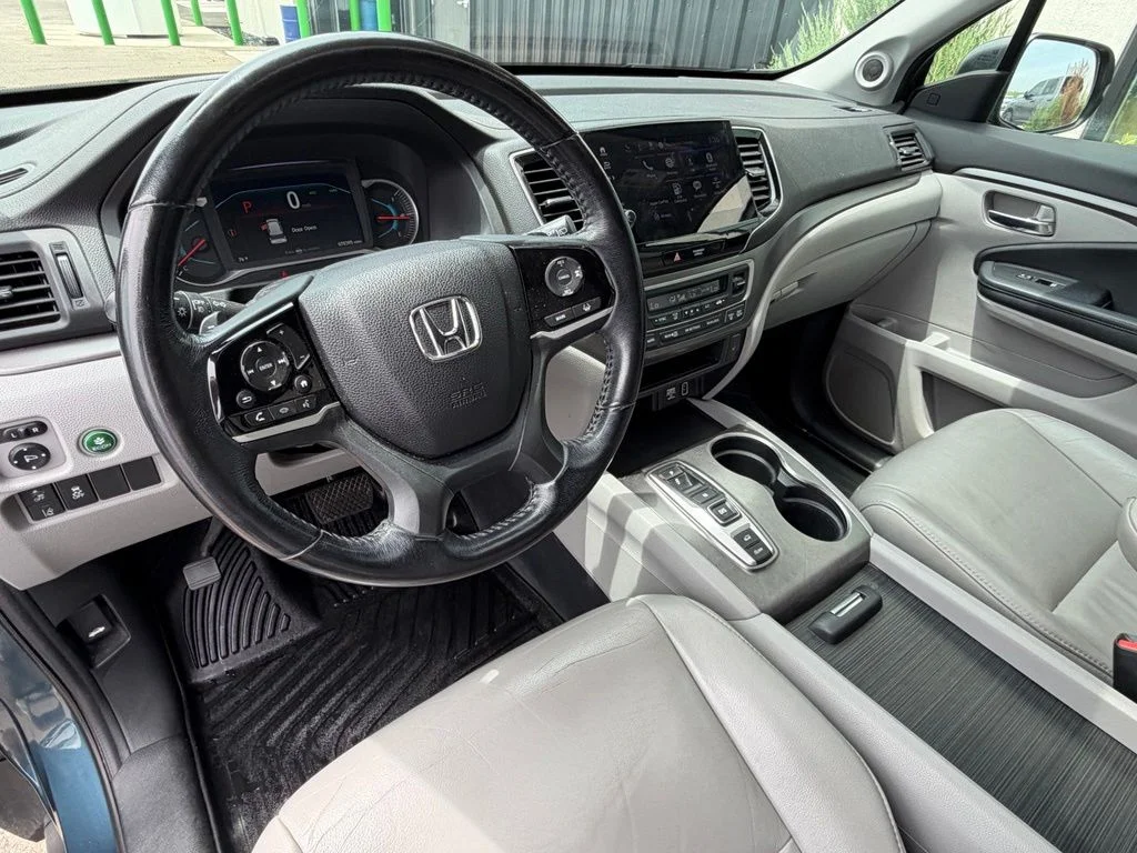 Used 2021  Honda EX-L image 7
