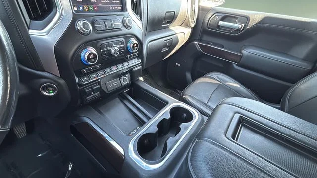 Used 2020 White GMC SLT image 14