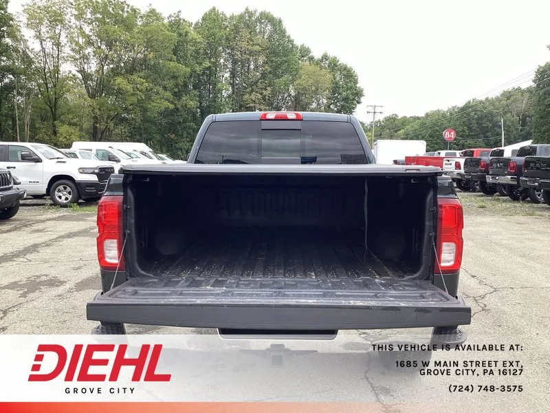 Used 2018 Gray Chevrolet LTZ image 15