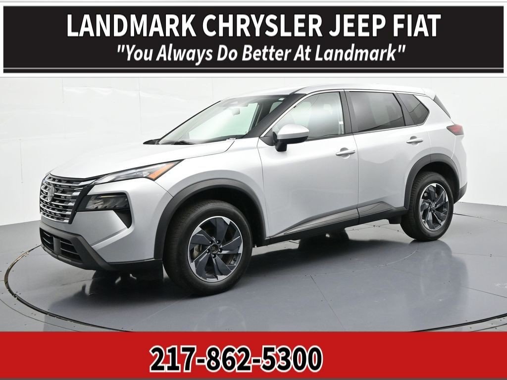 Used 2024 Brilliant Silver Metallic Nissan FWD SV image 1