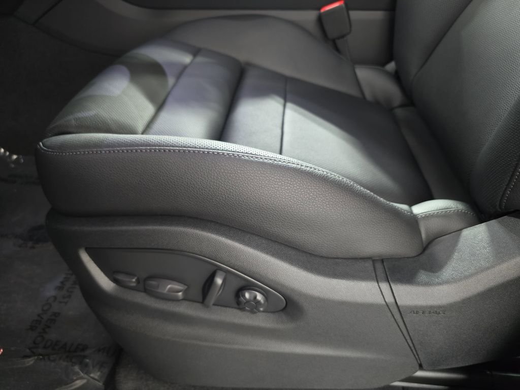 New 2026 Vanadium Grey Metallic Porsche  image 23