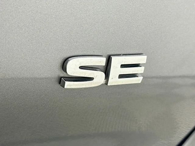 Certified Pre-Owned 2024 Mitsubishi Outlander SE