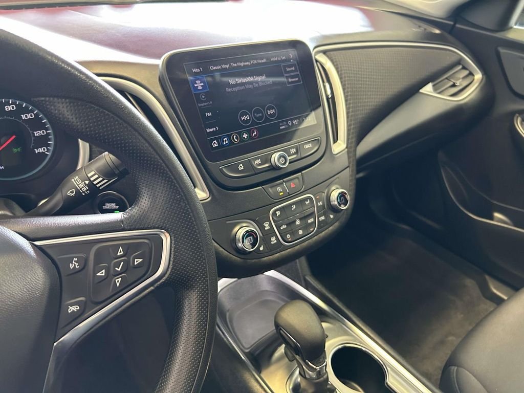 Used 2025 Blue Chevrolet LT image 20