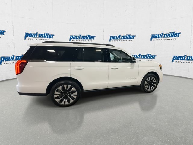 New 2027 Star White Metallic Tri-Coat Ford Platinum image 12