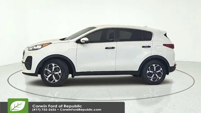 Used 2021 Kia Sportage LX with VIN KNDPM3AC0M7894043 for sale in Republic, MO