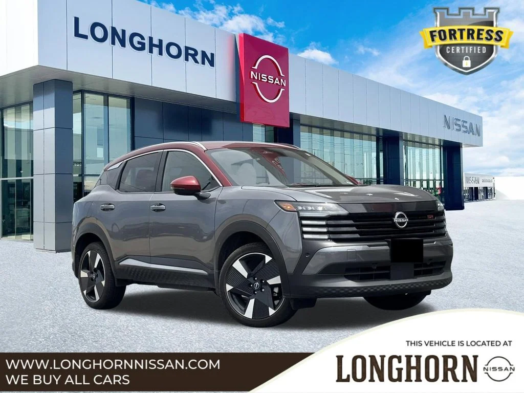 2025 Nissan Kicks 2.0 SR's photo