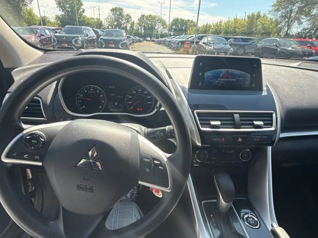 Used 2018 Alloy Silver Metallic Mitsubishi LE image 9