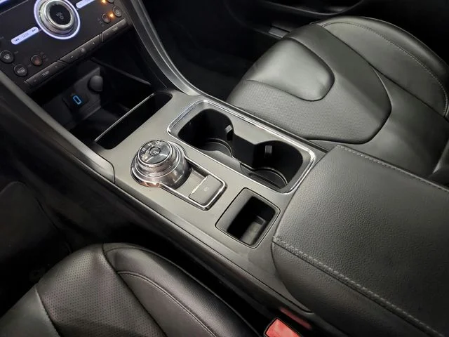 Used 2018 Silver Ford Titanium image 32