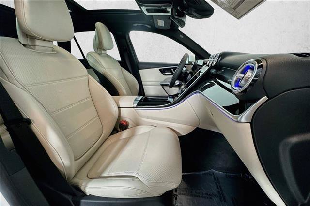 New 2026 Polar White Mercedes-Benz GLC 300 image 56
