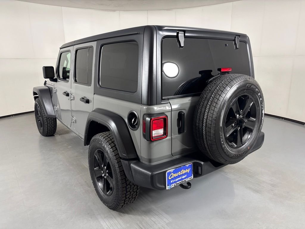 Used 2022 Gray Jeep Unlimited Sport Altitude image 6
