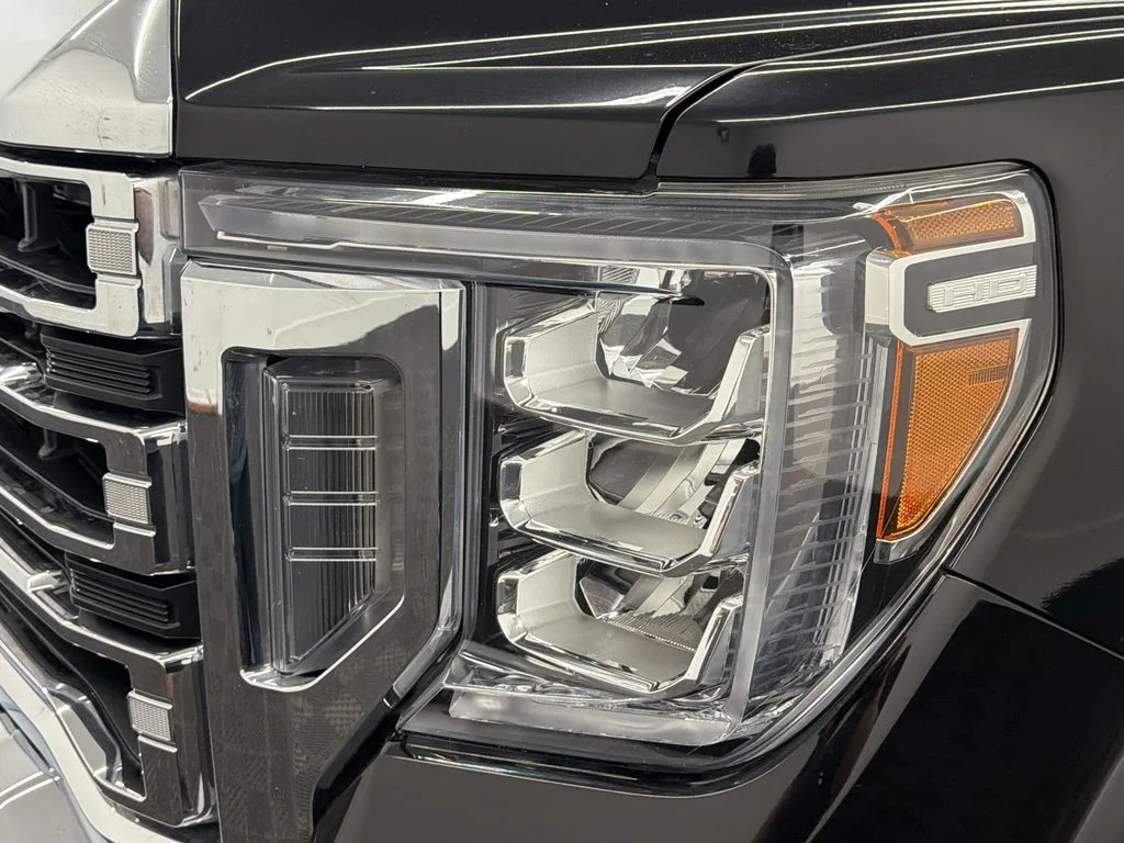 Used 2020 Onyx Black GMC SLT image 11