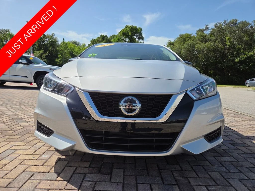 Used 2022 Nissan Versa Sedan S with VIN 3N1CN8DV4NL859558 for sale in Stuart, FL