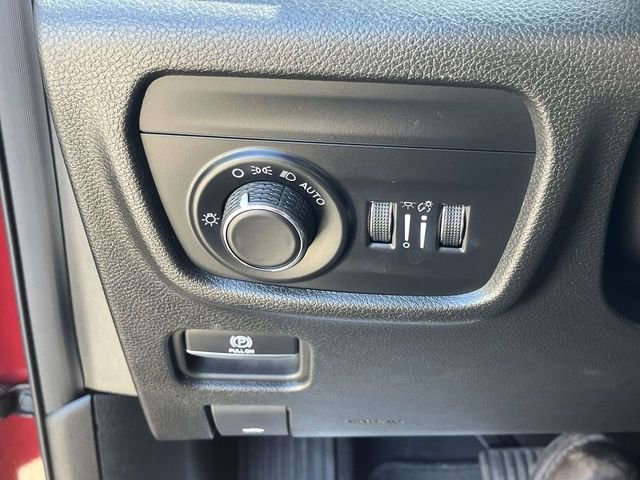 2023 Jeep Grand Cherokee Altitude - Photo 16