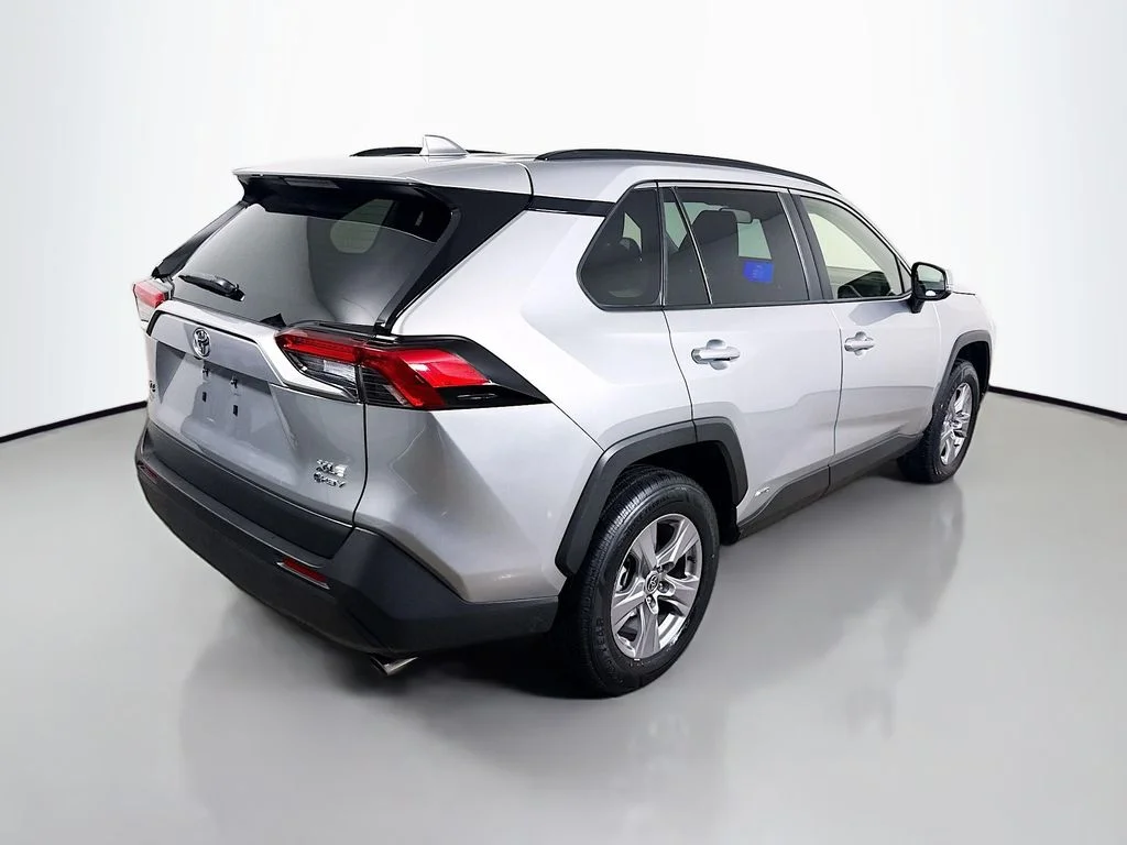 Used 2025 Silver Sky Metallic Toyota Hybrid XLE image 7
