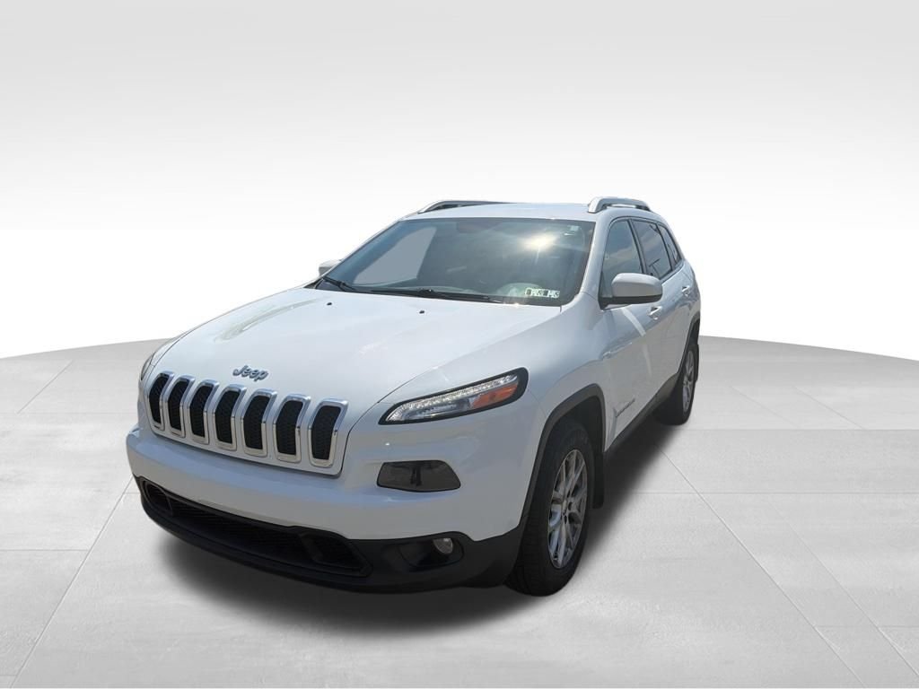 Used 2016 Jeep Cherokee Latitude with VIN 1C4PJMCB6GW109960 for sale in North Huntingdon, PA