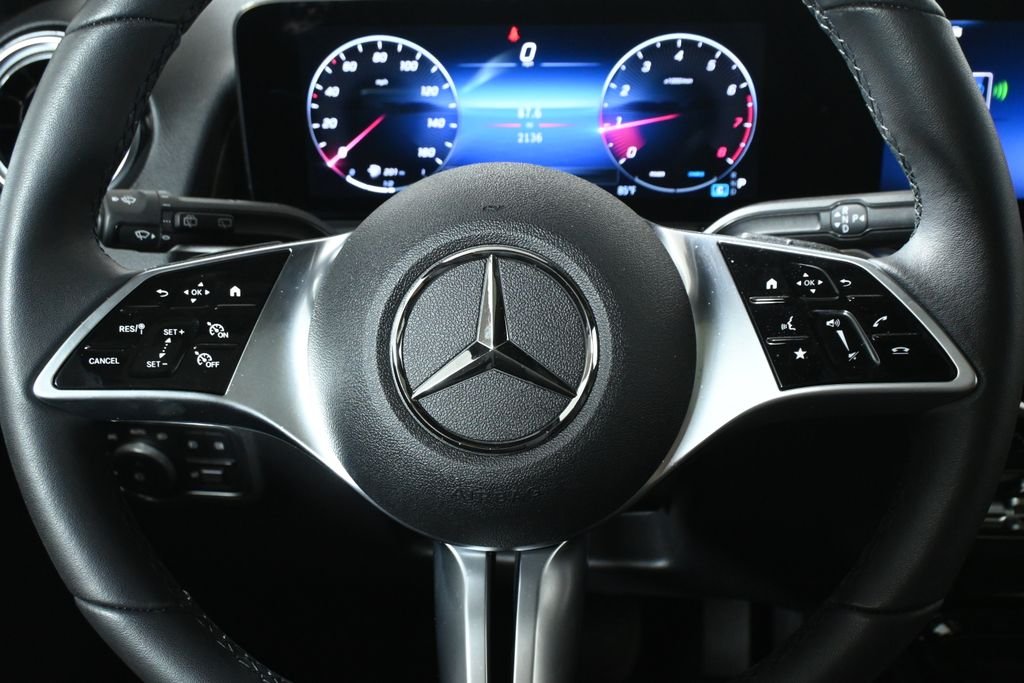 Certified Used 2026 Night Black Mercedes-Benz GLB 250 image 19