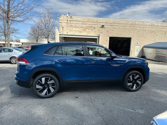 New 2026 Blue Volkswagen 2.0T SE w/Technology image 8