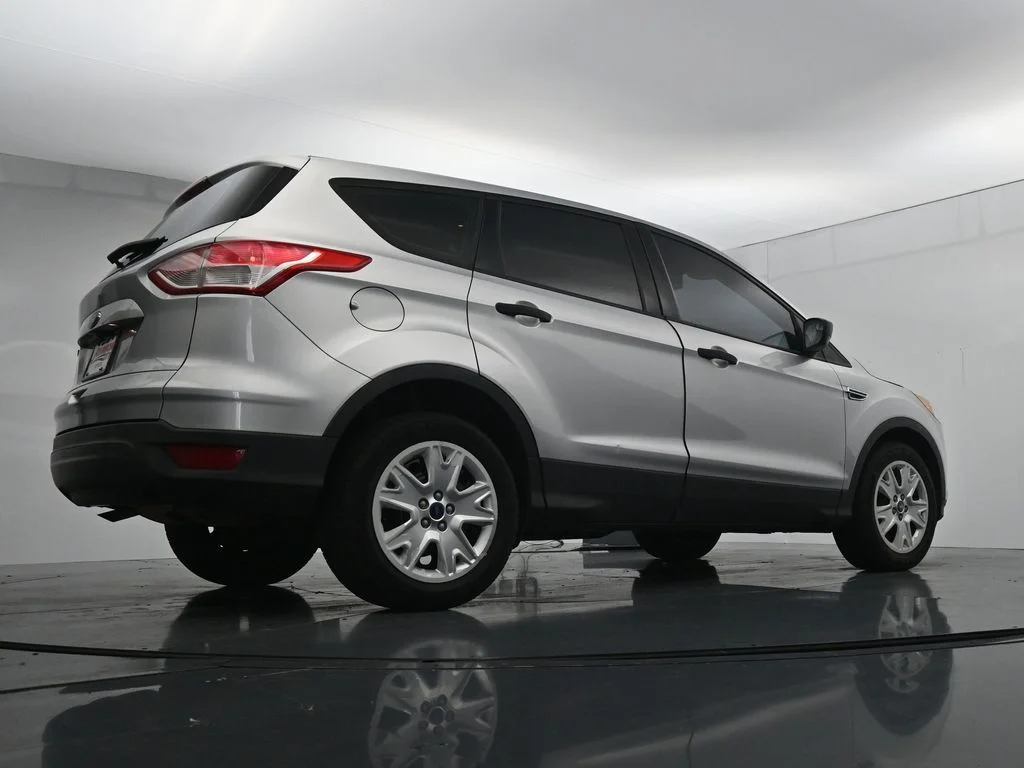 Used 2016 Silver Ford S image 39