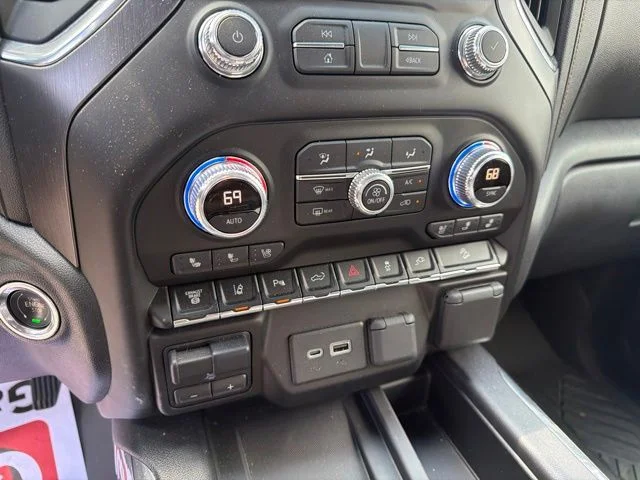 Used 2020 Blue GMC AT4 image 16
