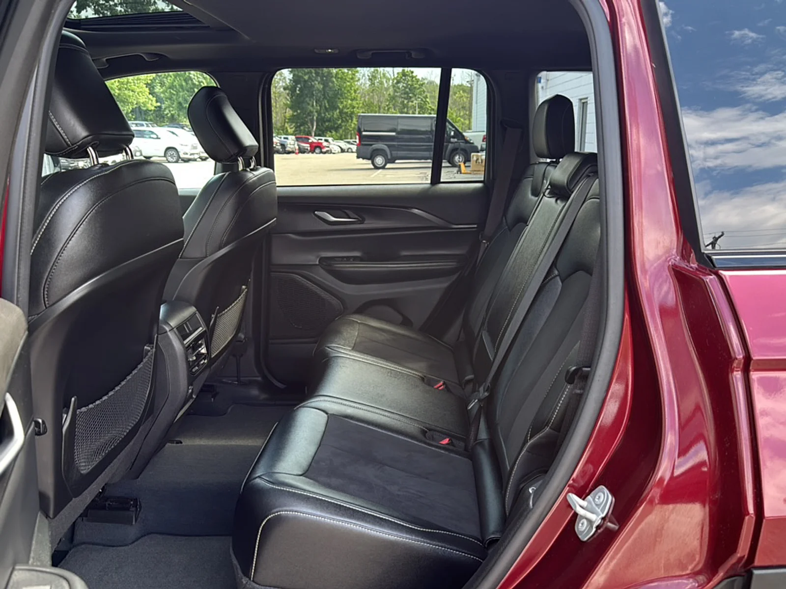 Used 2023 Velvet Red Pearlcoat Jeep Altitude 4x4 image 26