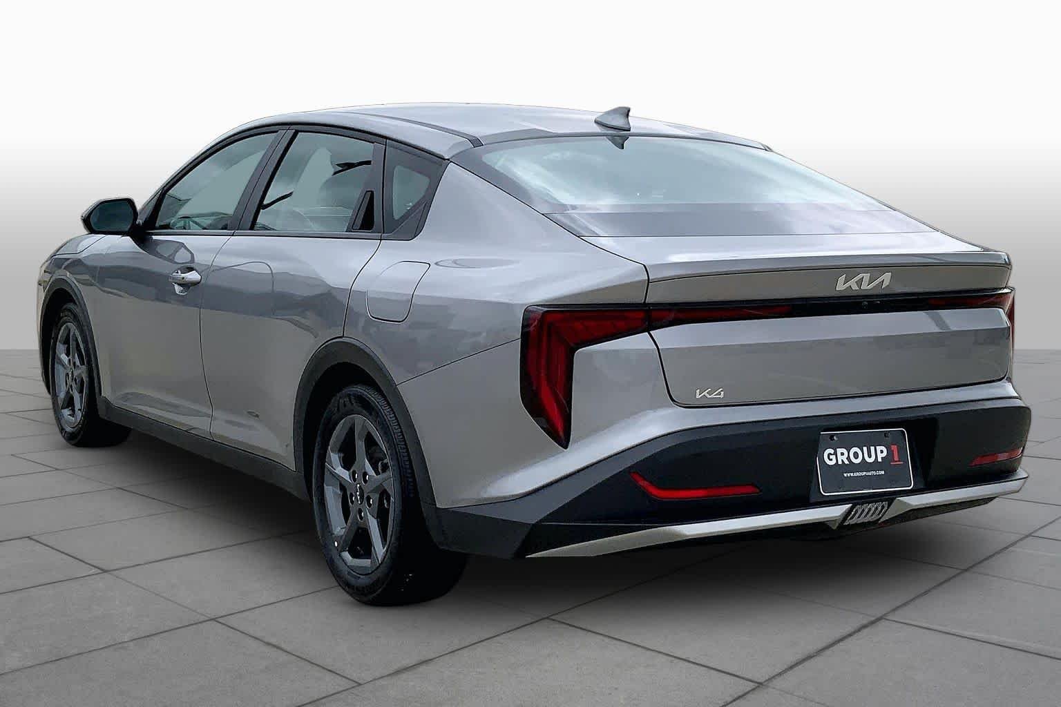 Used 2025 Steel Gray Kia LXS image 12