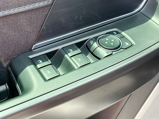 New 2026 White Metallic Ford Lariat image 13