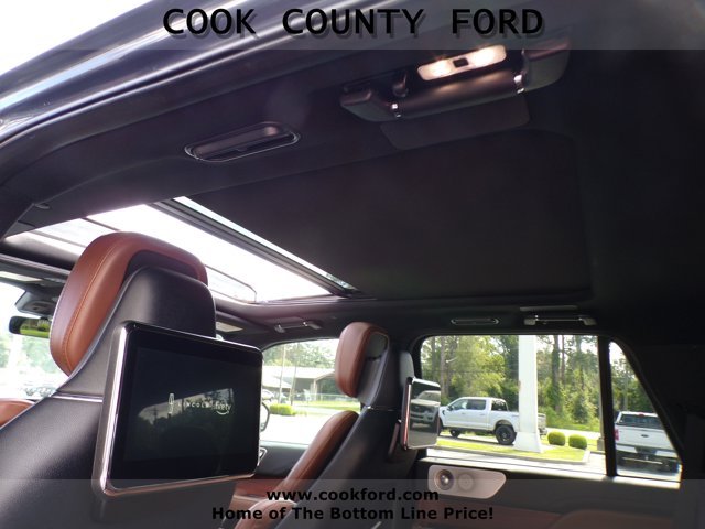 Used 2023 Ocean Drive Blue Lincoln Reserve image 5