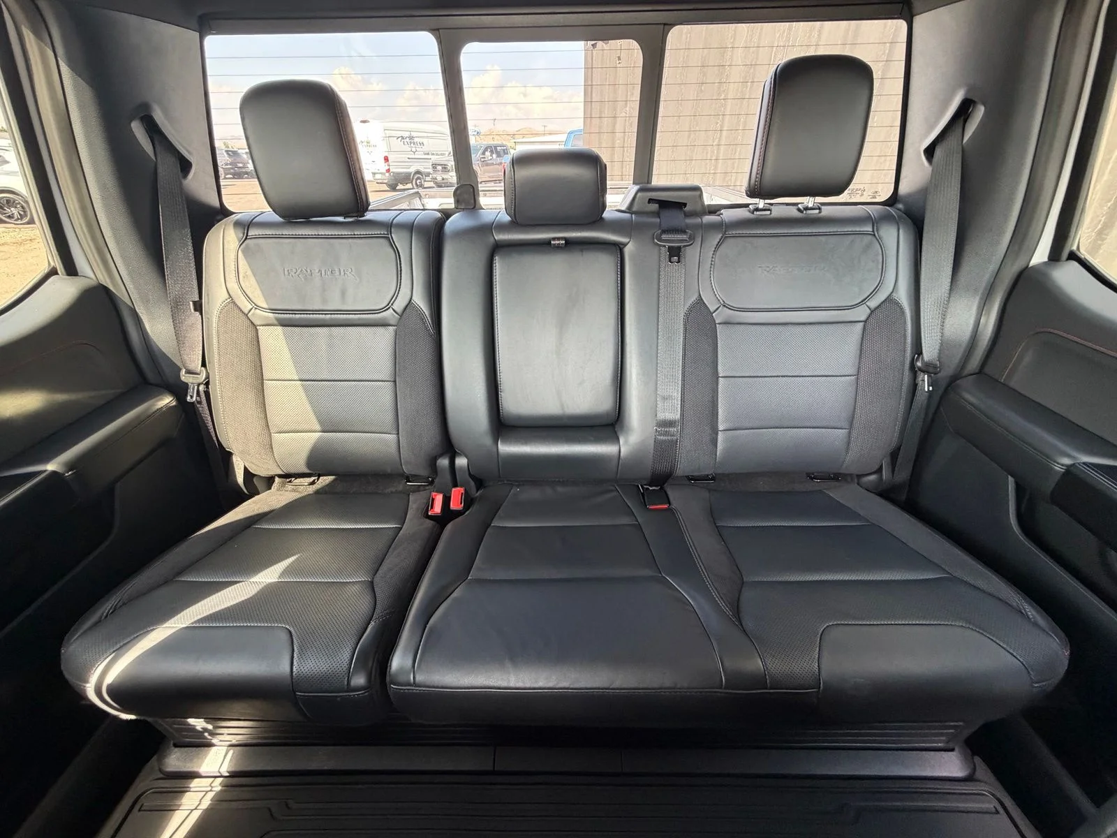 Used 2025 White Ford Raptor image 25