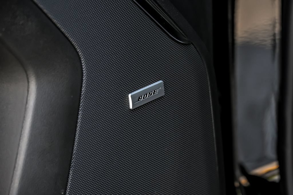 New 2026 Black Chevrolet High Country image 9