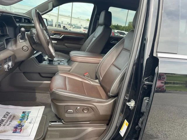Used 2023 Black GMC Denali image 26