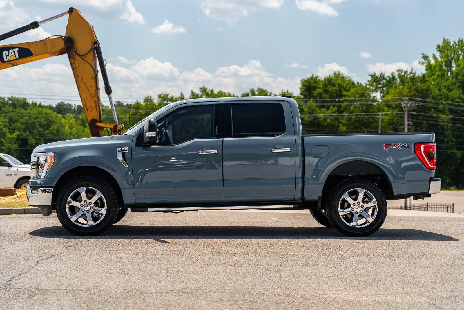 Certified Used 2023 Blue Ford XLT image 4